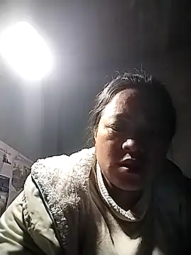 Snapshot of AlilaK2 chatting on January 8, 2026, 9:43 pm AlilaK2 online show from January 8, 2026, 9:43 pm