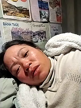 Snapshot of AlilaK2 chatting on January 9, 2026, 10:17 pm AlilaK2 online show from January 9, 2026, 10:17 pm