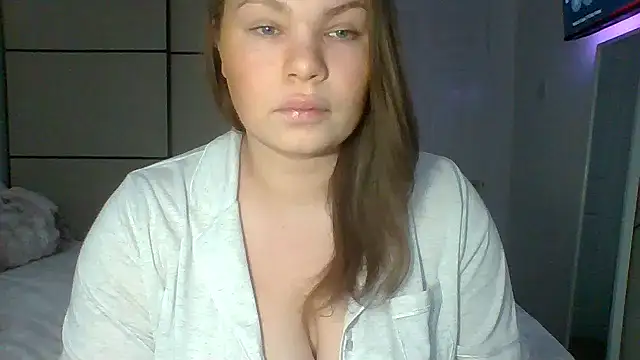 Snapshot of GEMMARMALADE chatting on May 11, 2026, 6:37 am GEMMARMALADE online show from May 11, 2026, 6:37 am