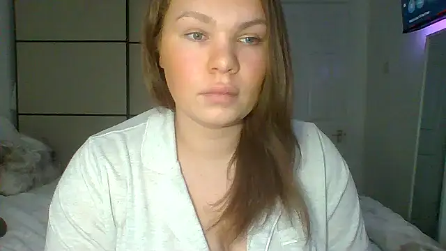 Snapshot of GEMMARMALADE chatting on May 9, 2026, 7:56 am GEMMARMALADE online show from May 9, 2026, 7:56 am