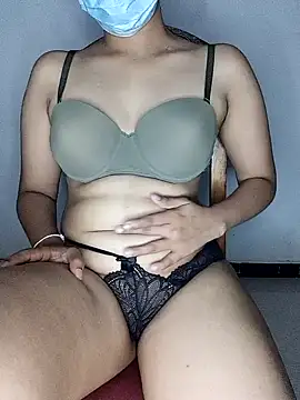 HiNaughty 9 online show from March 13, 2026, 4:45 pm