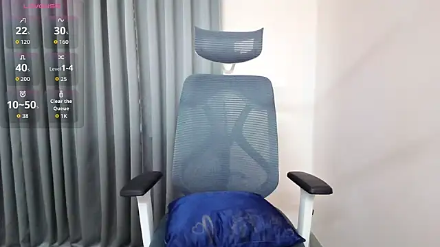 Snapshot of Spit_queenC_for_you chatting on January 15, 2026, 9:34 am Spit queenC for you online show from January 15, 2026, 9:34 am