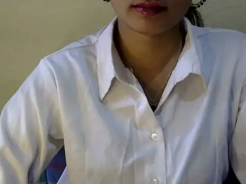Snapshot of Shab_M chatting on June 25, 2026, 5:12 am Shab M online show from June 25, 2026, 5:12 am