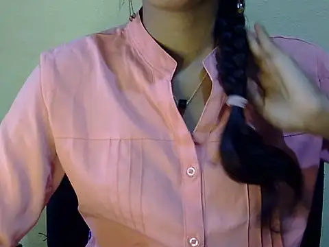 Snapshot of Shab_M chatting on July 9, 2026, 6:47 am Shab M online show from July 9, 2026, 6:47 am