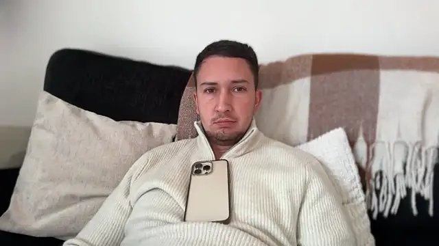 Snapshot of dirtyanal23 chatting on December 5, 2025, 2:04 pm dirtyanal23 online show from December 5, 2025, 2:04 pm