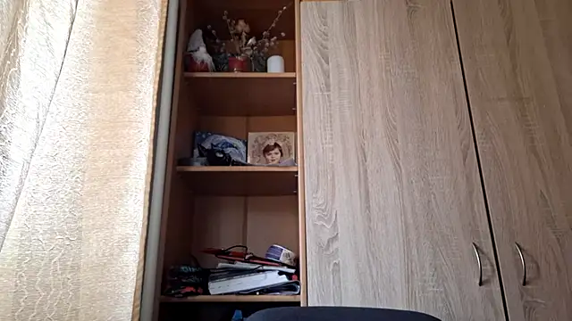 Snapshot of KellyKelik chatting on January 13, 2026, 8:18 am KellyKelik online show from January 13, 2026, 8:18 am