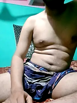 sexeyboy332 online show from July 9, 2026, 1:10 pm