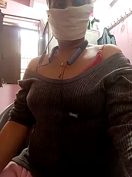 Tanya Sharma98 online show from December 17, 2025, 6:51 am