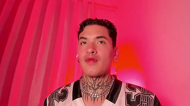 AlecBanne online show from December 13, 2025, 11:22 pm