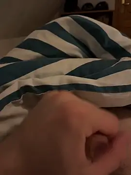 hannes256102 online show from March 30, 2026, 9:16 pm