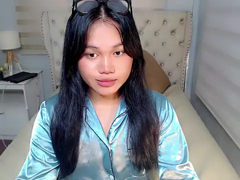 Snapshot of Provocative_Touch chatting on May 24, 2026, 4:12 am Provocative Touch online show from May 24, 2026, 4:12 am