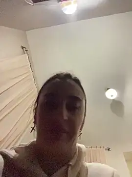 Snapshot of Anastasia_Green_ chatting on December 17, 2025, 6:35 pm Anastasia Green online show from December 17, 2025, 6:35 pm