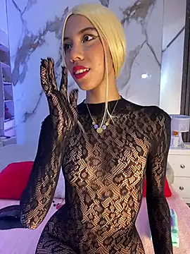 BellaHarpeer online show from June 10, 2026, 7:48 pm