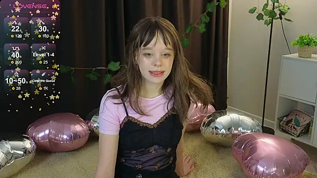 Snapshot of Lace_Thrill chatting on March 18, 2026, 9:04 pm Lace Thrill online show from March 18, 2026, 9:04 pm