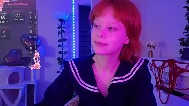 Snapshot of Lace_Thrill chatting on May 20, 2026, 4:31 am Lace Thrill online show from May 20, 2026, 4:31 am