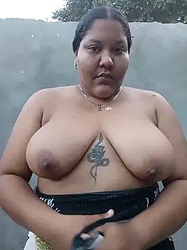 VaneandRossy online show from February 10, 2026, 9:58 pm