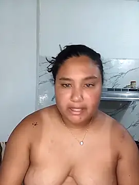 VaneandRossy online show from February 4, 2026, 2:17 am