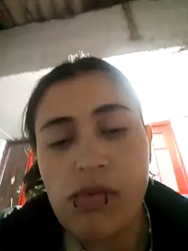 Snapshot of Fog_hot chatting on December 16, 2025, 4:28 am Fog hot online show from December 16, 2025, 4:28 am