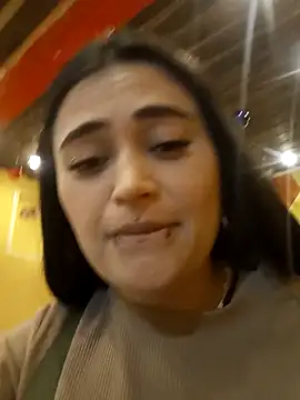 Snapshot of Fog_hot chatting on December 14, 2025, 9:20 pm Fog hot online show from December 14, 2025, 9:20 pm