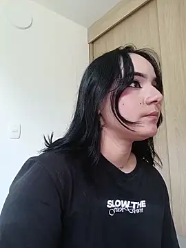 Snapshot of tiffanybrowm chatting on March 15, 2026, 3:30 pm tiffanybrowm online show from March 15, 2026, 3:30 pm