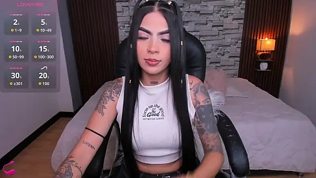  hanna miller   online show from June 25, 2026, 8:03 pm