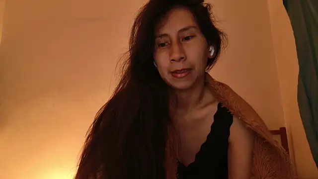 MoonLipsON- online show from June 4, 2026, 6:51 am