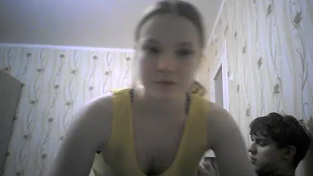 Snapshot of EvgeniyXAnna chatting on February 19, 2026, 7:44 pm EvgeniyXAnna online show from February 19, 2026, 7:44 pm