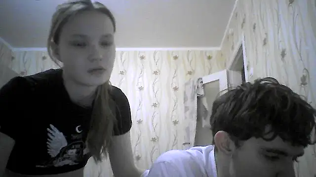 Snapshot of EvgeniyXAnna chatting on February 17, 2026, 8:06 pm EvgeniyXAnna online show from February 17, 2026, 8:06 pm