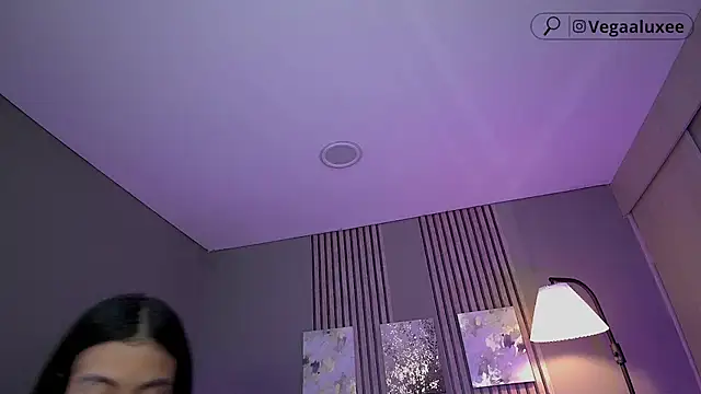 VegaLuxe online show from April 20, 2026, 2:18 pm