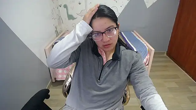 Snapshot of eva_smit_t chatting on January 6, 2026, 1:42 am eva smit t online show from January 6, 2026, 1:42 am