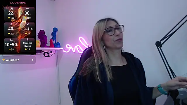 Scarlett 079 online show from January 12, 2026, 12:01 pm