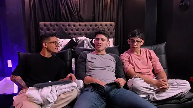 big  friends online show from February 10, 2026, 12:31 am