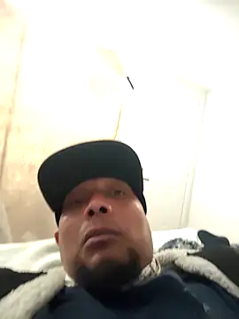 Snapshot of moneytalk516 chatting on January 13, 2026, 8:57 pm moneytalk516 online show from January 13, 2026, 8:57 pm