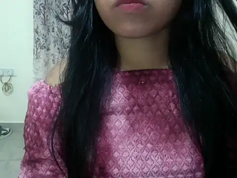 Snapshot of anushka_0 chatting on December 16, 2025, 5:28 pm anushka 0 online show from December 16, 2025, 5:28 pm