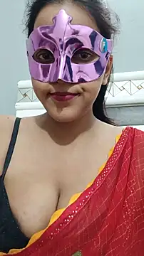 Snapshot of Shivani_hotty chatting on June 5, 2026, 5:07 pm Shivani hotty online show from June 5, 2026, 5:07 pm