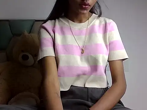 Snapshot of Marathi_amruta1 chatting on December 15, 2025, 5:57 am Marathi amruta1 online show from December 15, 2025, 5:57 am