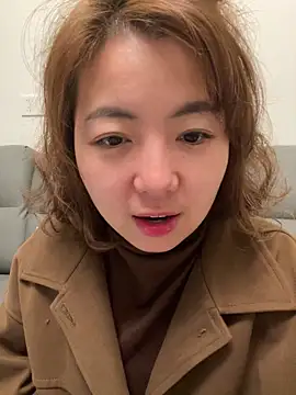 Snapshot of bibi347127 chatting on December 17, 2025, 9:03 am bibi347127 online show from December 17, 2025, 9:03 am