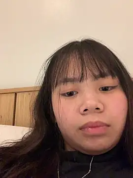 Mon babyy online show from January 11, 2026, 7:21 pm