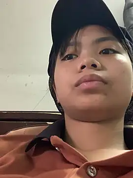 Mon babyy online show from February 26, 2026, 2:33 am