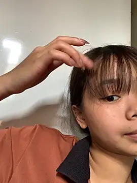 Mon babyy online show from February 27, 2026, 4:23 am