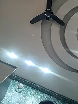 Snapshot of desiriya14 chatting on December 5, 2025, 6:01 am desiriya14 online show from December 5, 2025, 6:01 am