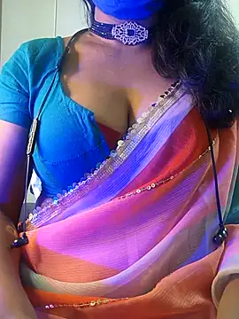 Snapshot of Preeti345 chatting on July 26, 2026, 4:25 pm Preeti345 online show from July 26, 2026, 4:25 pm