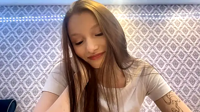 Snapshot of Cleonoth2o chatting on December 5, 2025, 6:39 pm Cleonoth2o online show from December 5, 2025, 6:39 pm