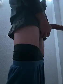 Snapshot of Mahmodkhaled21 chatting on March 21, 2026, 2:46 am Mahmodkhaled21 online show from March 21, 2026, 2:46 am