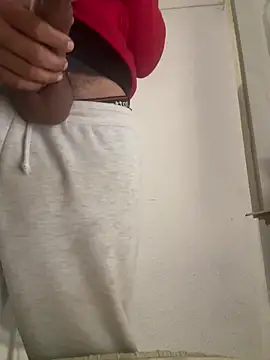 Snapshot of Mahmodkhaled21 chatting on March 23, 2026, 2:50 pm Mahmodkhaled21 online show from March 23, 2026, 2:50 pm