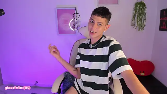 Snapshot of Jasson___ chatting on January 17, 2026, 4:10 pm Jasson online show from January 17, 2026, 4:10 pm