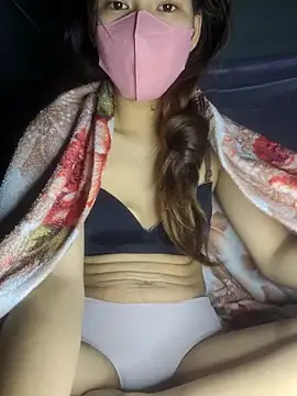 polly chan online show from December 15, 2025, 4:46 pm