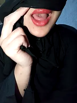 Snapshot of -Batta- chatting on February 1, 2026, 1:20 pm -Batta- online show from February 1, 2026, 1:20 pm