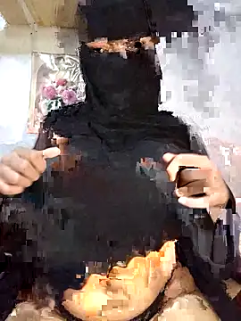 Snapshot of -Batta- chatting on February 28, 2026, 9:36 pm -Batta- online show from February 28, 2026, 9:36 pm