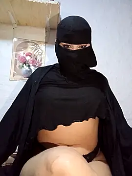 Snapshot of -Batta- chatting on April 3, 2026, 4:35 pm -Batta- online show from April 3, 2026, 4:35 pm